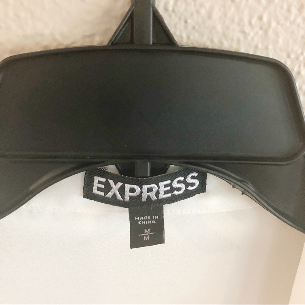 Express Blouse - Picture 2 of 5